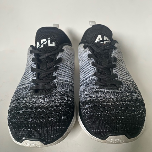APL Techloom Pro W Propelium Size US 6 Black White Sneakers Shoes Runners Train - Picture 9 of 16